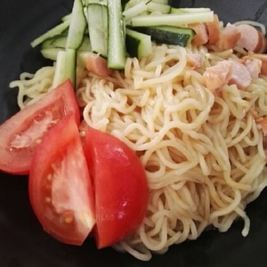 夏の暑い日に簡単☆冷やし中華(冷麺)